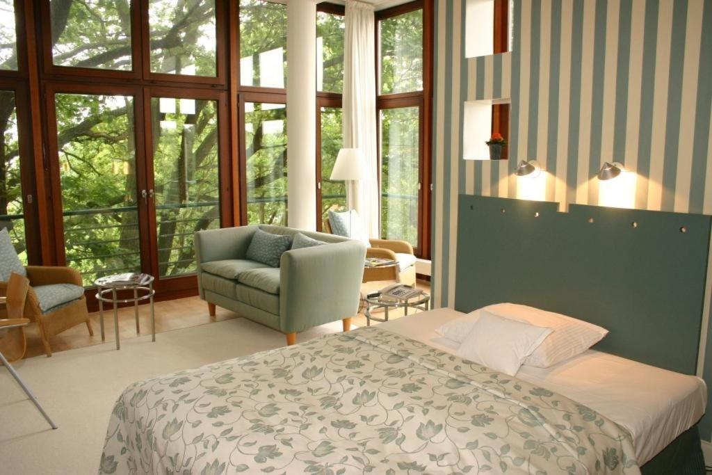 Privathotel Lindtner Hamburg Bagian luar foto A bedroom