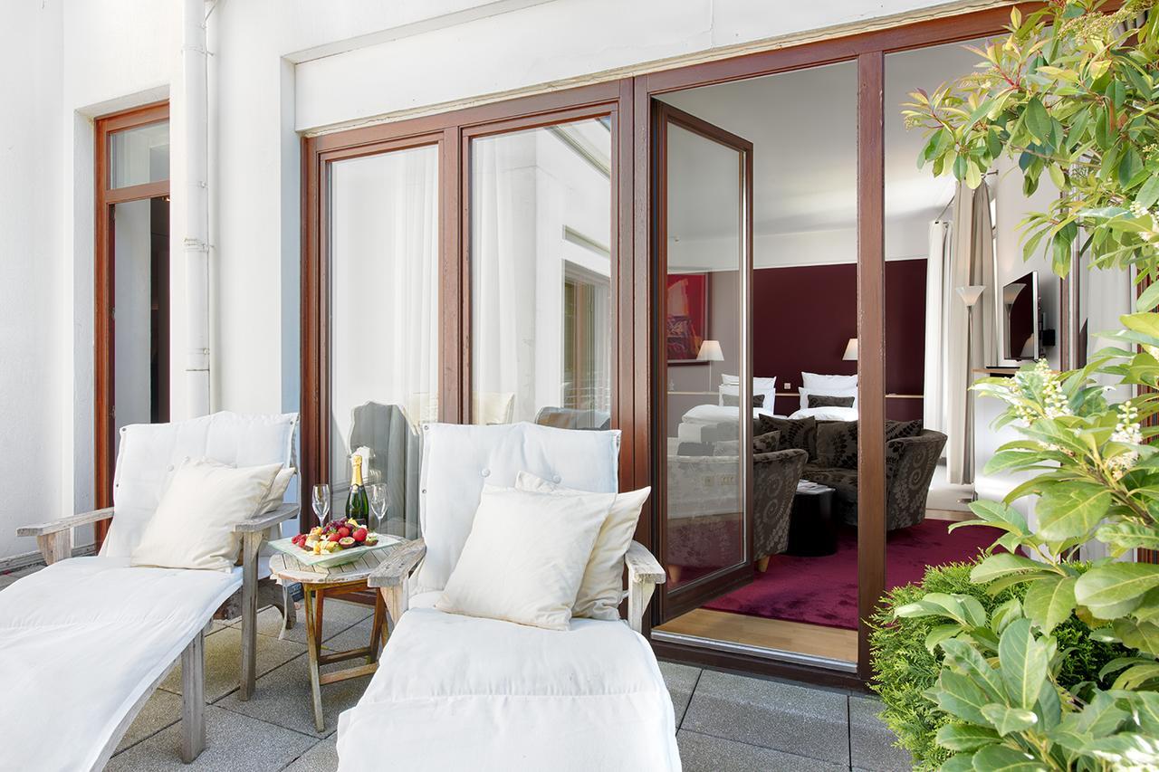 Privathotel Lindtner Hamburg Bagian luar foto A suite at the Mandarin Oriental, Munich